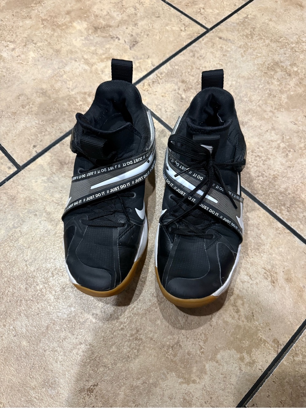 Women’s Nike react hyper set Sneakers